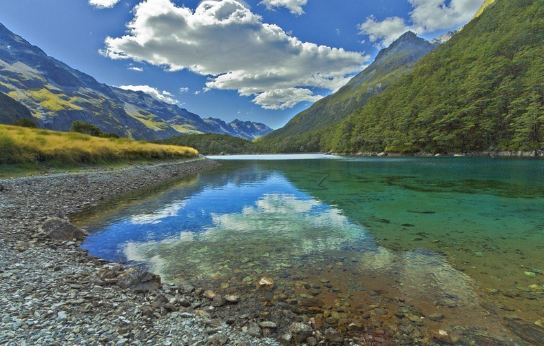 blue-lake-nelson-2