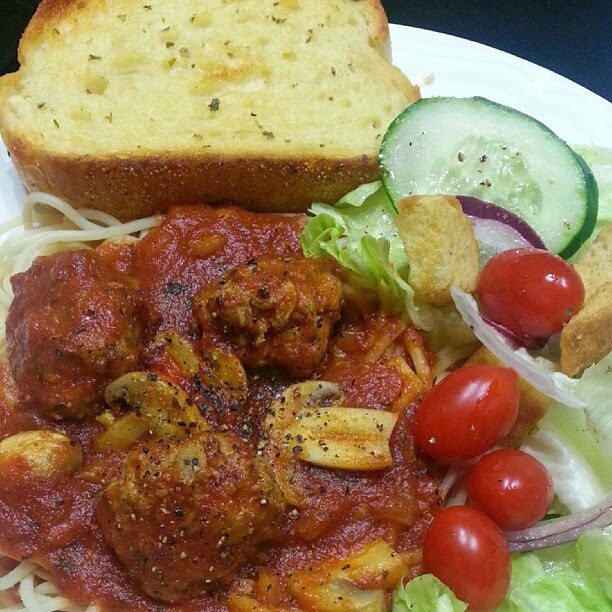 Happy Home Recipe Spaghetti With Meat Sauce & Sausage