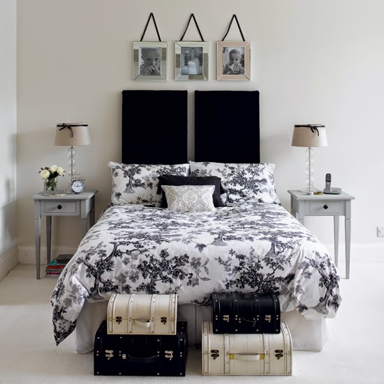 Chic Black And White Bedroom Black And White Bedrooms