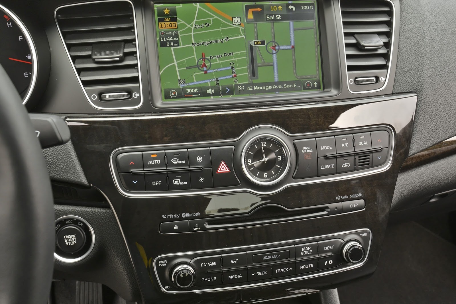 [2014-Kia-Cadenza-31%255B2%255D.jpg]