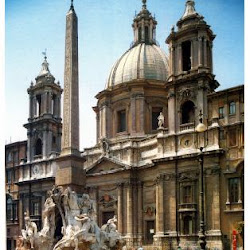 16 - Borromini - Iglesia de Santa Ines en Plaza Navona