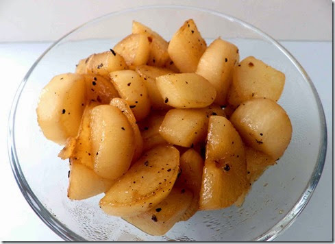 Turnips With Vinegar and Maple Syrup