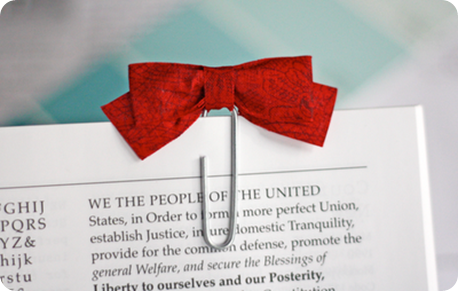 red-bow-paperclip red-bow-paperclip