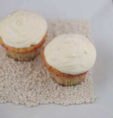 champagne cupcakes 1