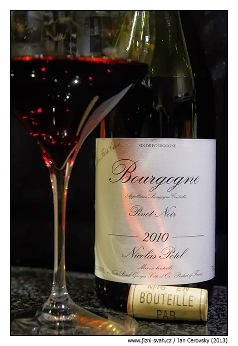 [Bourgogne-Pinot-Noir-2010-Nicolas-Potel%255B3%255D.jpg]