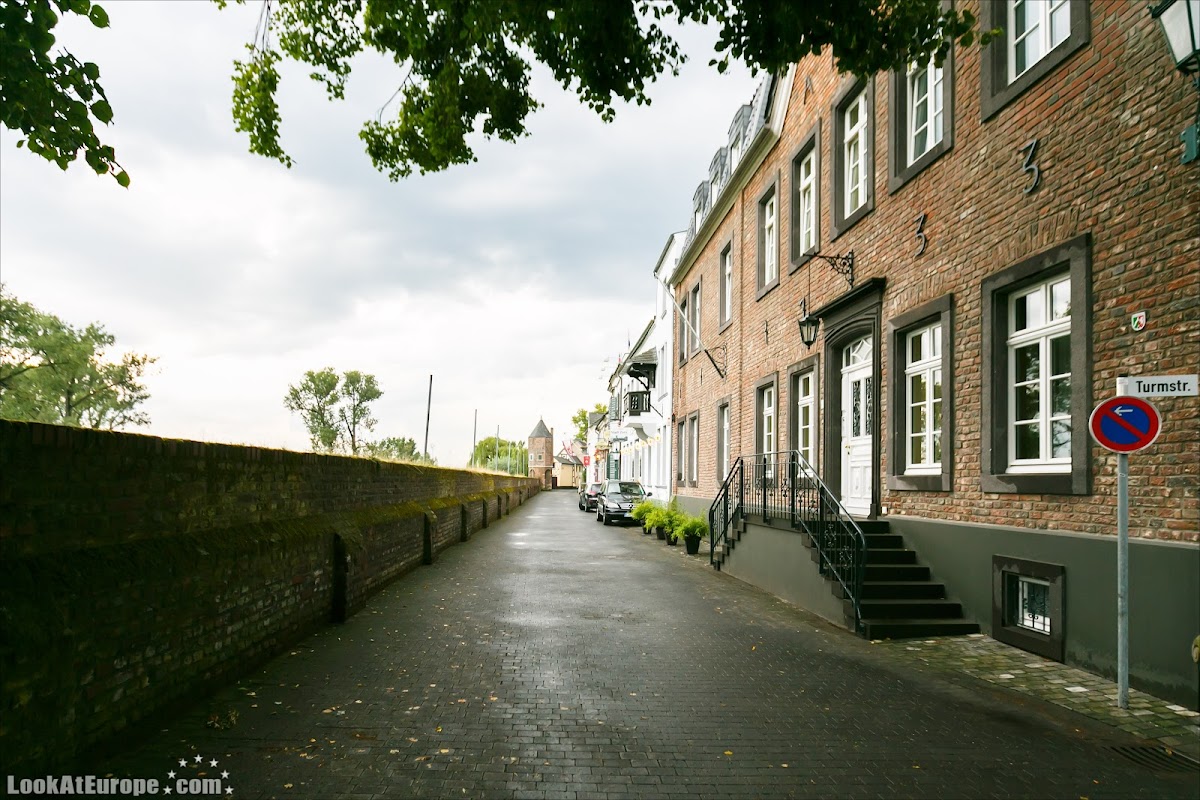 LookAtEurope.com | Европейские фото путешествия. Германия, Дормаген. Крепость-таможня Цонс | Germany, Dormagen Zons