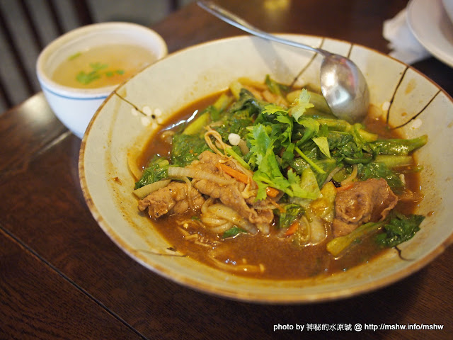 哪裡好吃哪裡去:美食避雷箴 【食記】台中喬家大院-美村店@西區草悟道 : 價格平實,外觀會唬人的台灣茶餐廳! 【食記】台中喬家大院-美村店@西區草悟道 : 價格平實,外觀會唬人的台灣茶餐廳! 下午茶 中式 區域 午餐 台中市 合菜 拉麵 晚餐 火鍋/鍋物 茶類 西區 輕食 飲食/食記/吃吃喝喝 麵食類