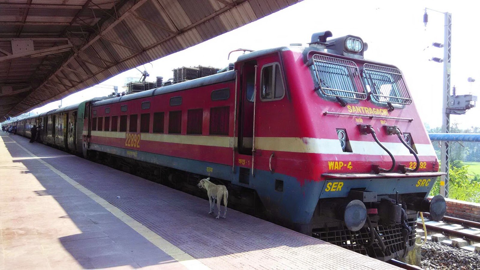 NERDISTAN An experience of duronto express