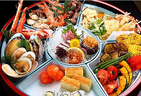 Rendezvous Hotel Gallery Seki Japanese restaurant Abalone  & Alaska  King  Crab Robata,  blue fin tuna, kimmedai snapper lobster  sashimi