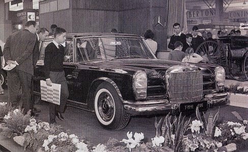 [1964-2-Mercedes-600-Pullman4.jpg]