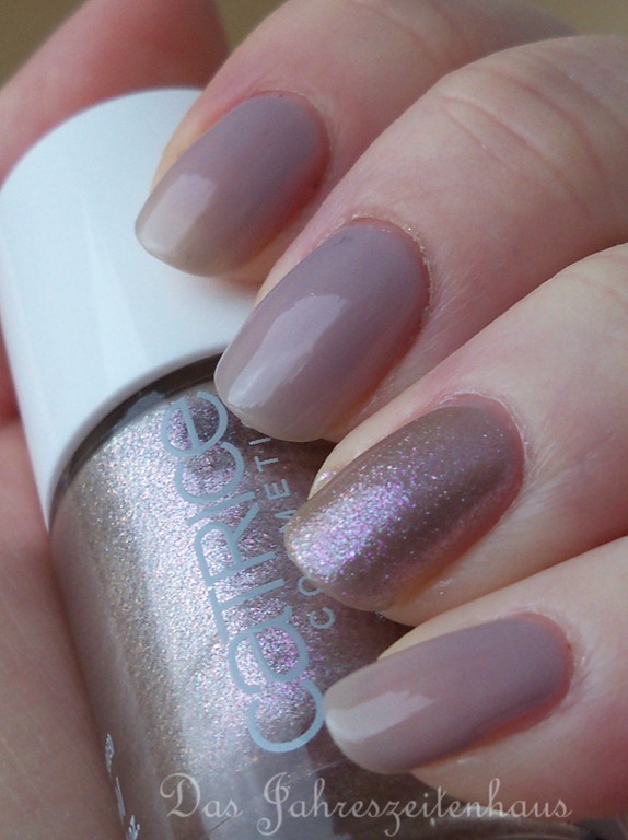 [Catrice%2520Siberian%2520Call%2520Rest%2520in%2520the%2520Forest%2520Nagellack%25203%255B4%255D.jpg]