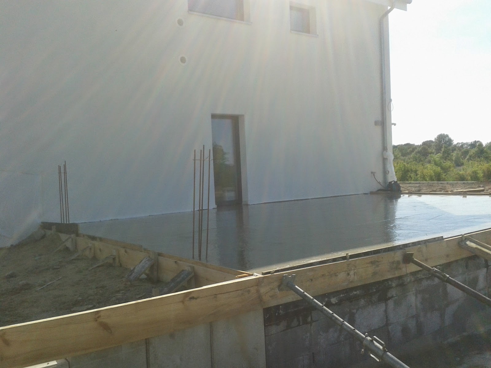 Unser Bautagebuch: Bodenplatte für Garage fertig