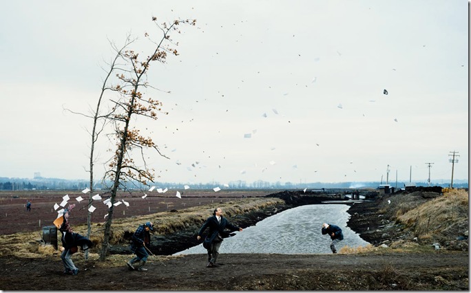 jeff wall_A Sudden Gust of Wind After Hokusai) (1993)