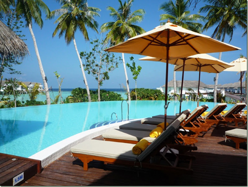 centara-grand-hotel-maldives-3