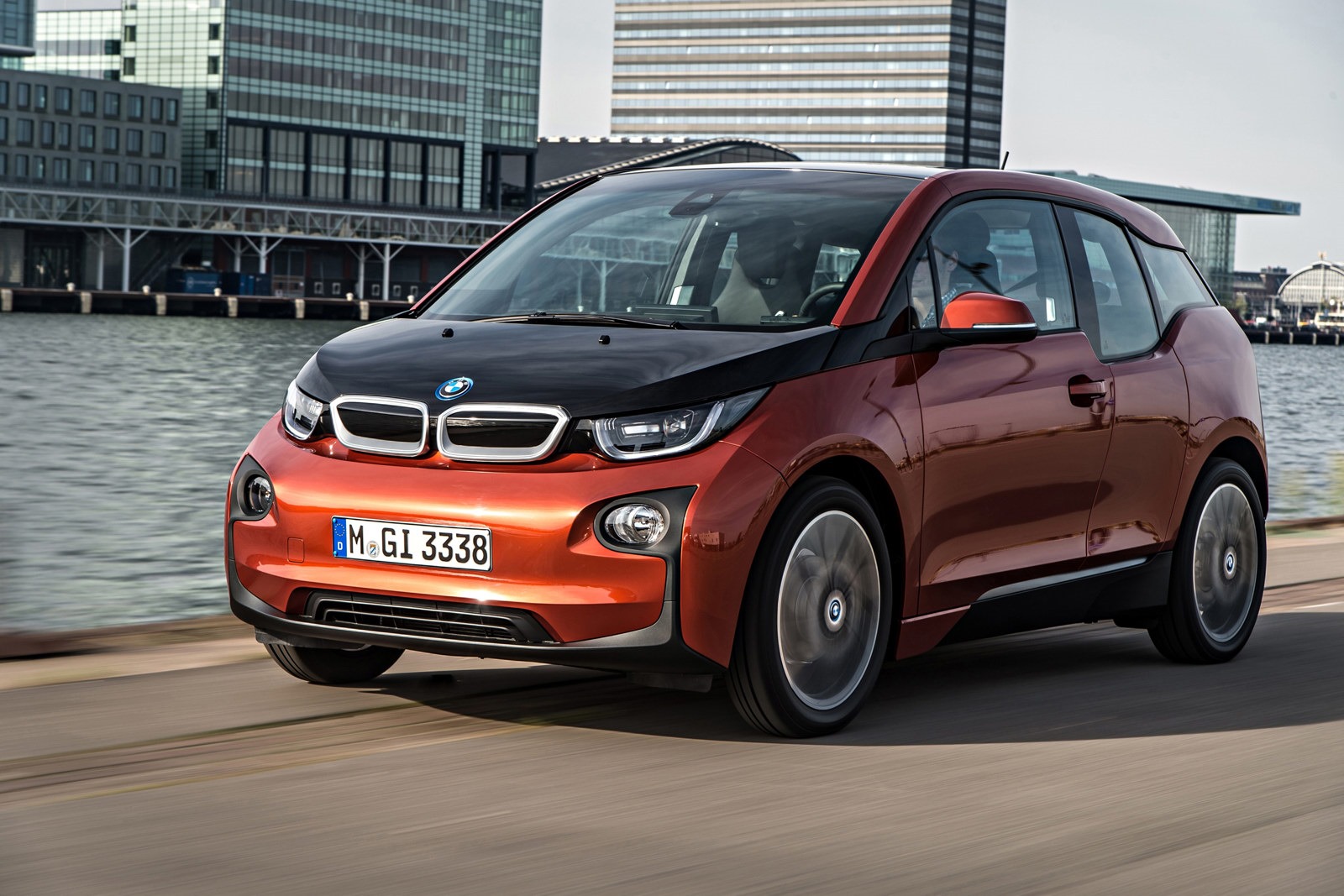 [2014-BMW-i3-24%255B2%255D.jpg]