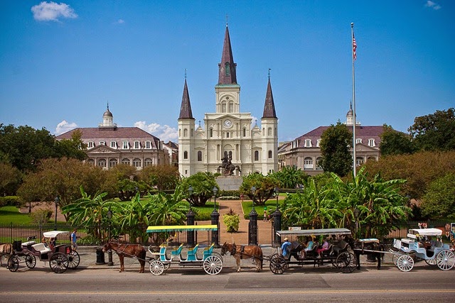 [1024pxSt._Louis_Cathedral_New_Orlean.jpg]
