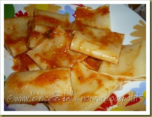 Paccheri con salsa di pomodoro e caciocavallo (5)