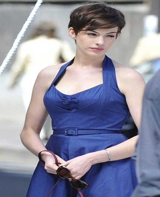 [anne-hathaway-hot-2013-10%255B4%255D.jpg]