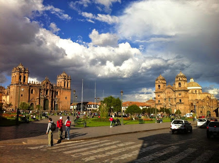 Doi romani si-un tricolor in jurul lumii:.Cuzco, Peru