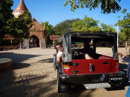 Jeep de Myanmar