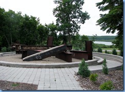 2404 North Dakota USA & Manitoba Canada - International Peace Garden - 911 Memorial