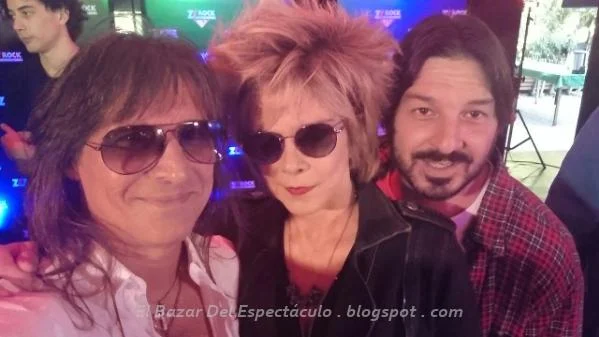 CAP 20-21 selfie maria leal, damian de santo y adrian barilari de rata blanca.png