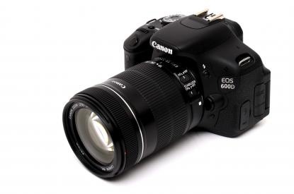 [Canon-EOS-600D%255B1%255D.jpg]