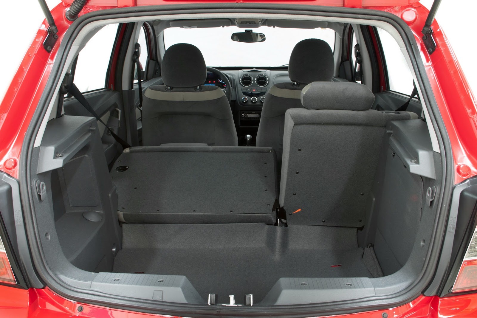 [2014-Chevrolet-Agile-41%255B2%255D.jpg]