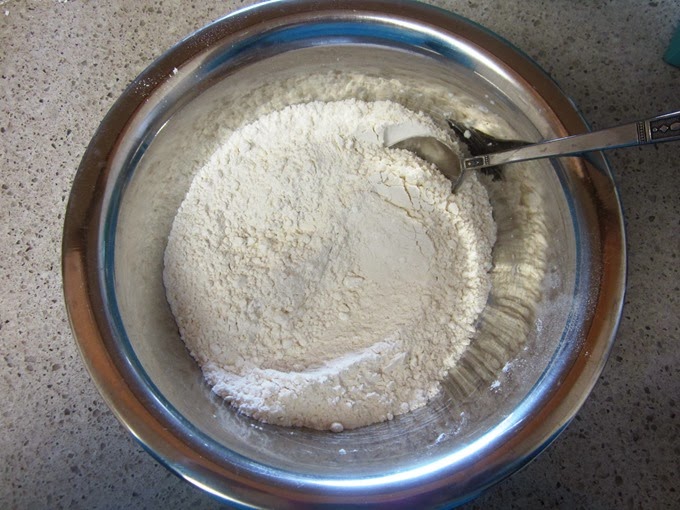 [banana%2520cupcakes%2520%252820%2529%255B2%255D.jpg]