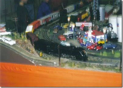 04 Lionel Layout at GATS in Puyallup, Washington in November 2000