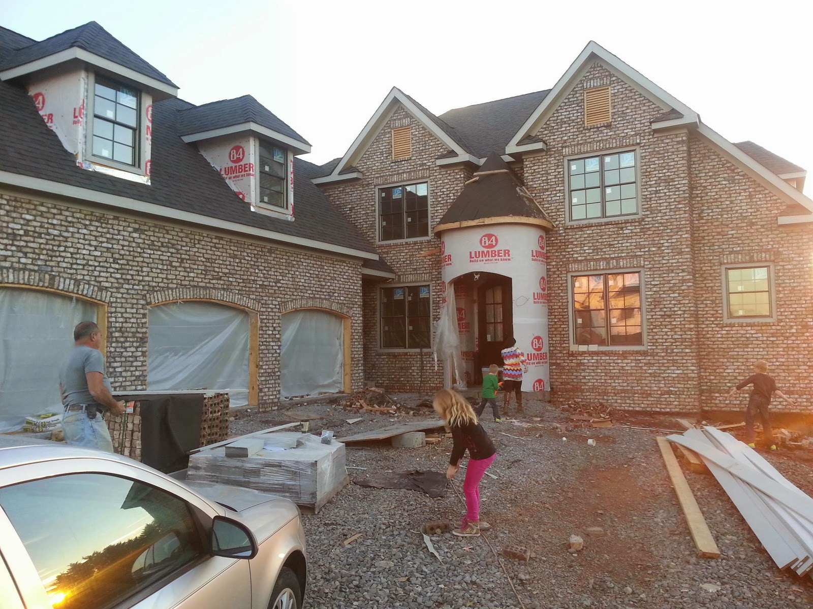 Can an IT Guy and a Designer build a house? Sheetrock done...painting