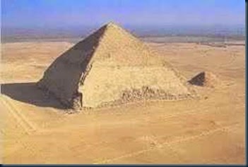 Pirámide-de-Snefru