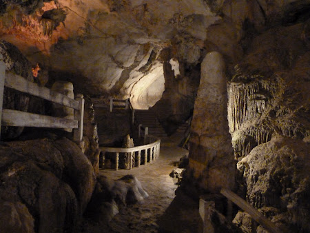 Tam Jang cave