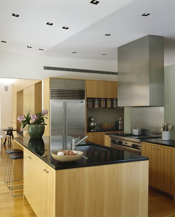 cocina-de-diseño-muebles-de-madera-encimera-negra cocina-de-diseño-muebles-de-madera-encimera-negra