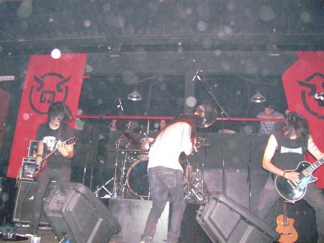 [18-12-2010%2520By%2520Solucha%2520Adriel%2520%252826%2529%255B3%255D.jpg]