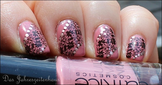 Stellas Lace Nageldesign 5