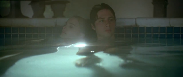 [vlcsnap-2014-05-13-17h21m21s31%255B5%255D.png]