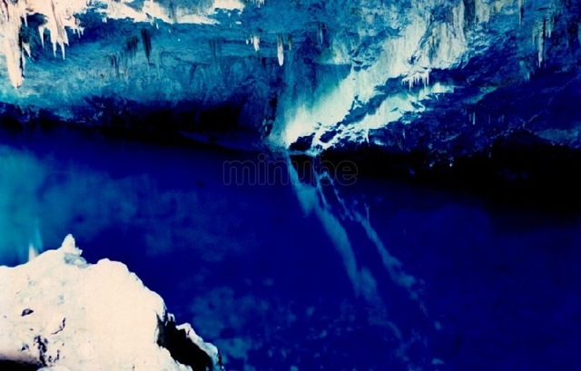 [gruta-do-lago-azul-caverna_42481%255B4%255D.jpg]