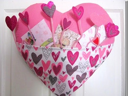 Heart Wreaths for Valentine’s Day plus more...