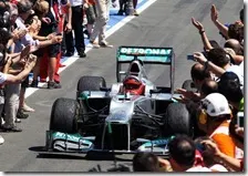 Schumacher festeggia il podio al gran premio d'Europa 2012