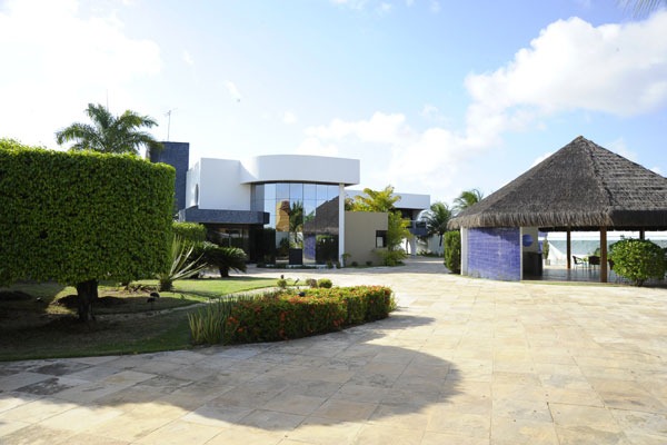 [ROSA%2520CASA%255B3%255D.jpg]