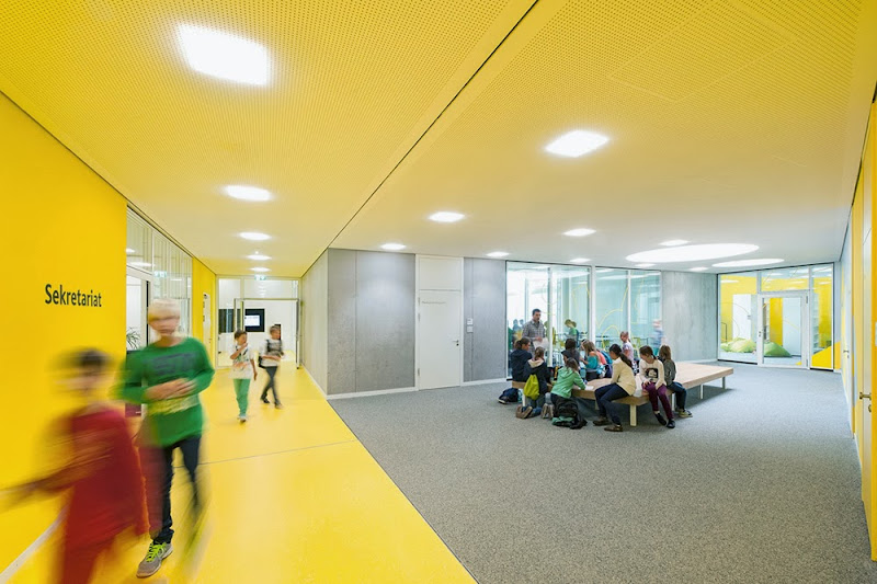 05-ergolding-secondary-school-behnisch-architekten-architekturburo-leinhaupl-neuber.jpg