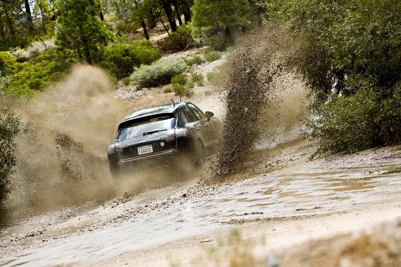 [Porsche-Macan-prototype-testing-6%255B3%255D.jpg]