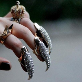 2011-Hot-Wholesale-Cat-Woman-Long-Claw-Ring-Full-Solid-rhinestone-Nail-Ring-2-color-PUNK-crystal-Finger-Tip-Google-Chrome-1202012-64347-PM.bmp