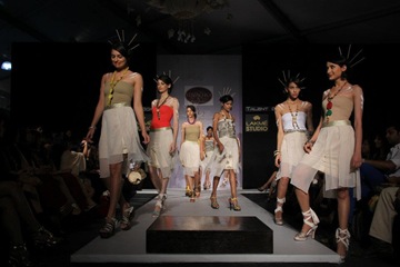 1Payal Kothari's Collection at  LFW SummerResort 2012