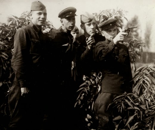 [cZTyduIWAtEBb9TQDai8gA%255B3%255D.jpg]