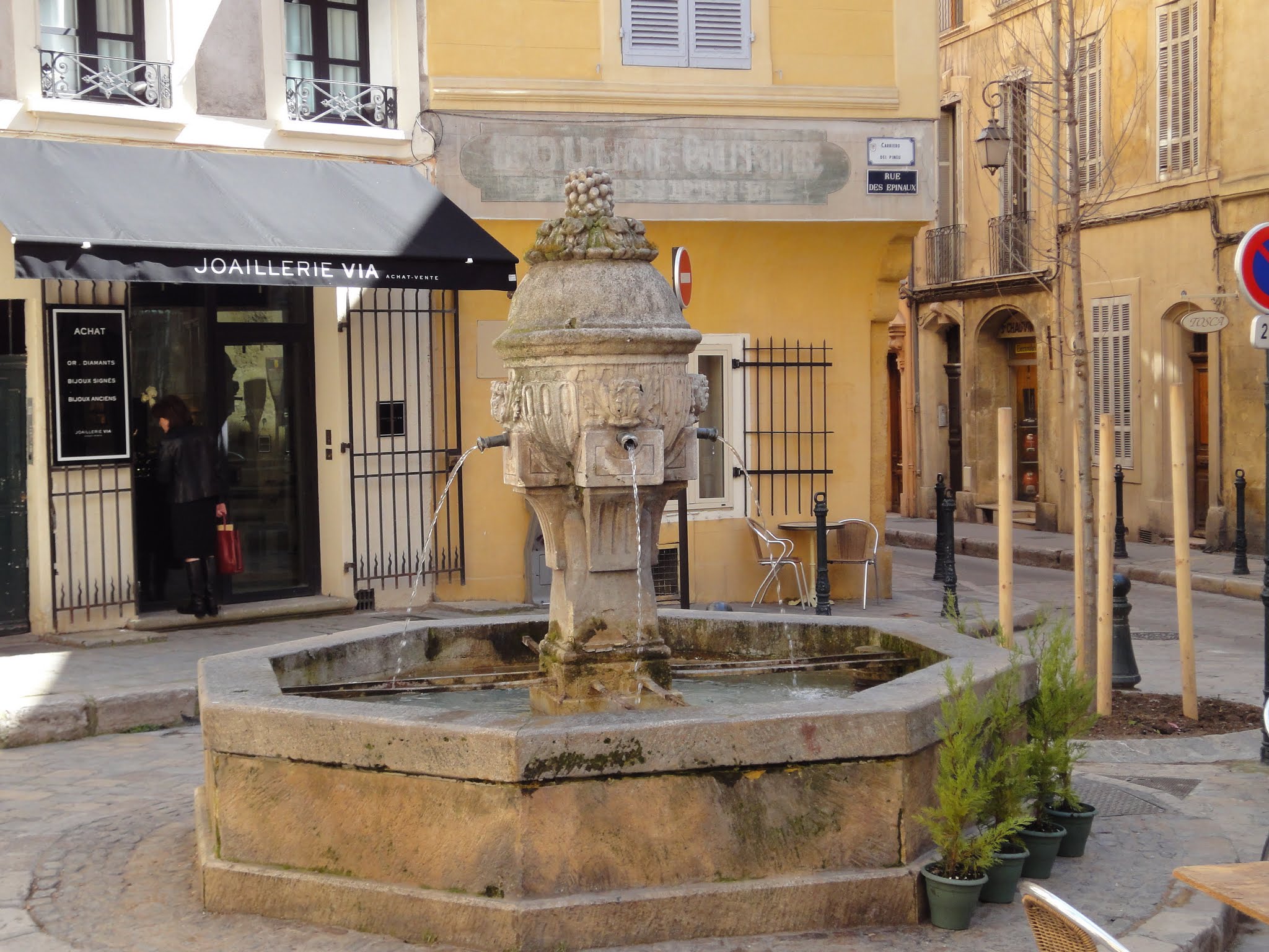 Combien De Fontaines A Aix En Provence Fontaine des Trois Ormeaux – nicolas79 – Voyages & Découvertes