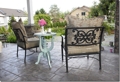 Fishtail Cottage: Fishtail Cottage Patio Revealâ€¦ - These fun finds were found at the Retreat Vintage Market â€“ love the  functional touches it brings to the patio.