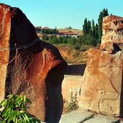 54 - Puerta hitita de las esfinges en Alaca