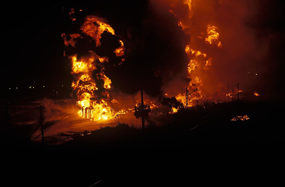 Atentat d'ETA al rack d'Empetrol (12.06.1987), pol·ligon industrial Entrevies,Tarragona, Tarragonès, Tarragona